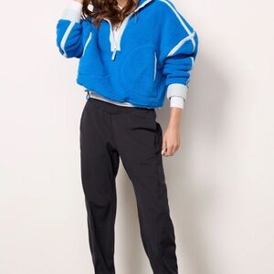 NWT FP Movement Never Better Structured Jogger SZ XS


NWT 🥰